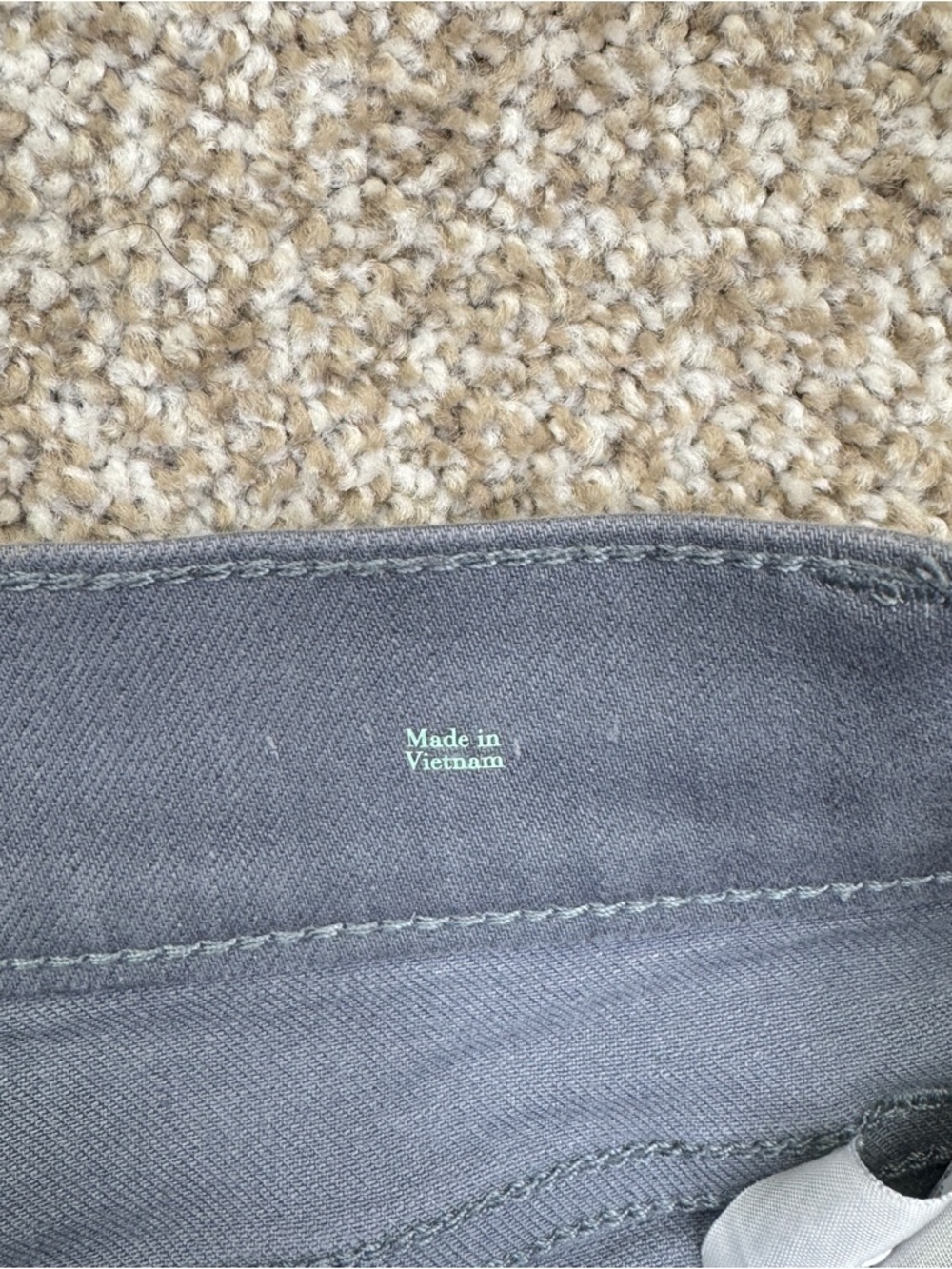 Ryegrass Gray High Rise Semi Flare Jeans Pants Womens Size 4 - Picture 9 of 12